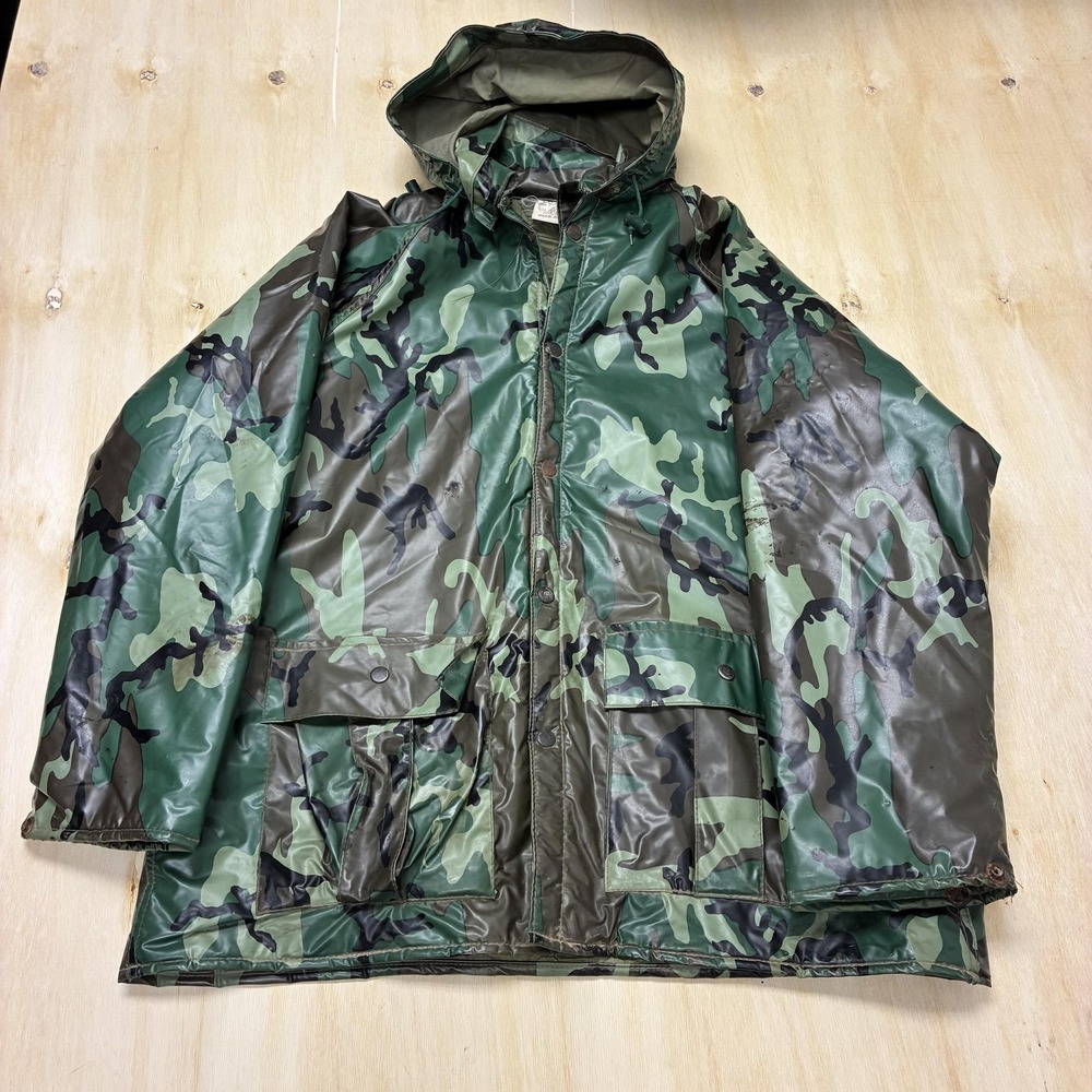 Vintage Duck Bay Jacket Men Medium Green Camo PVC Hooded Snap Waterproof Hunting